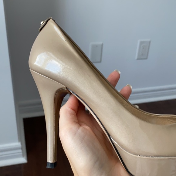 Stuart Weitzman Lille Open Toe Platform Heel - Picture 14 of 14